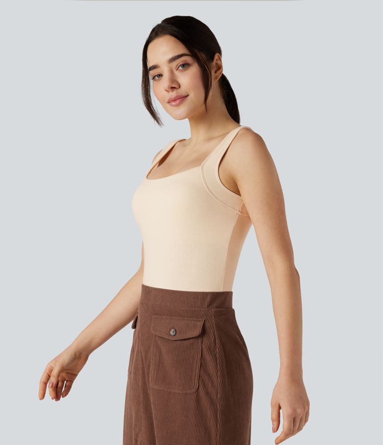 lässiges wärmendes tanktop mit quadratischem ausschnitt