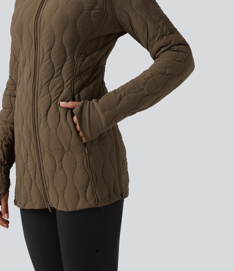 steppjacke mit hohem kragen langen Ärmeln daumenlöchern reißverschluss und taschen