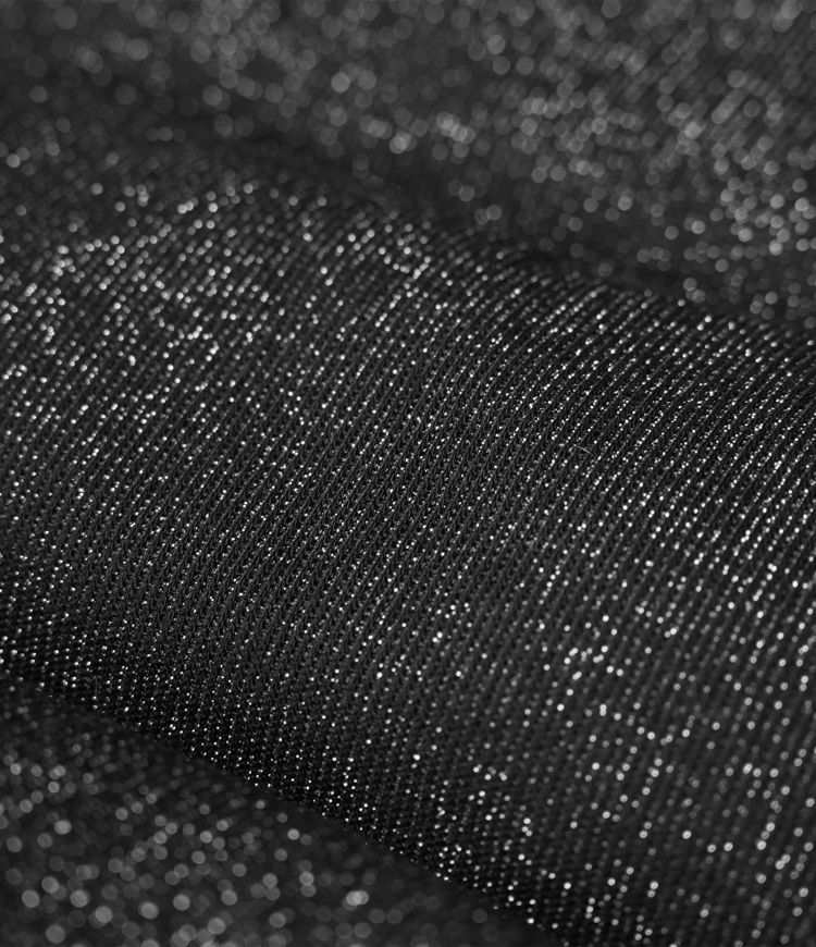 lässige steppjacke mit hohem kragen kordelzug am saum und glitzerdetails sowie taschen