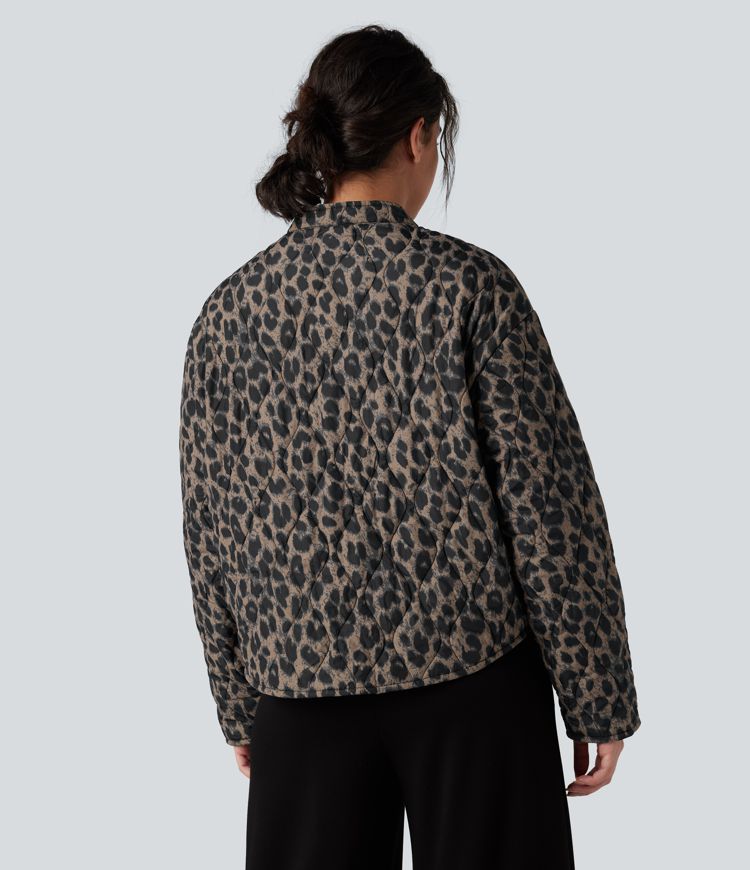 wendbare strapazierfähige wasserabweisende gesteppte freizeitjacke mit abgerundetem saum und taschen